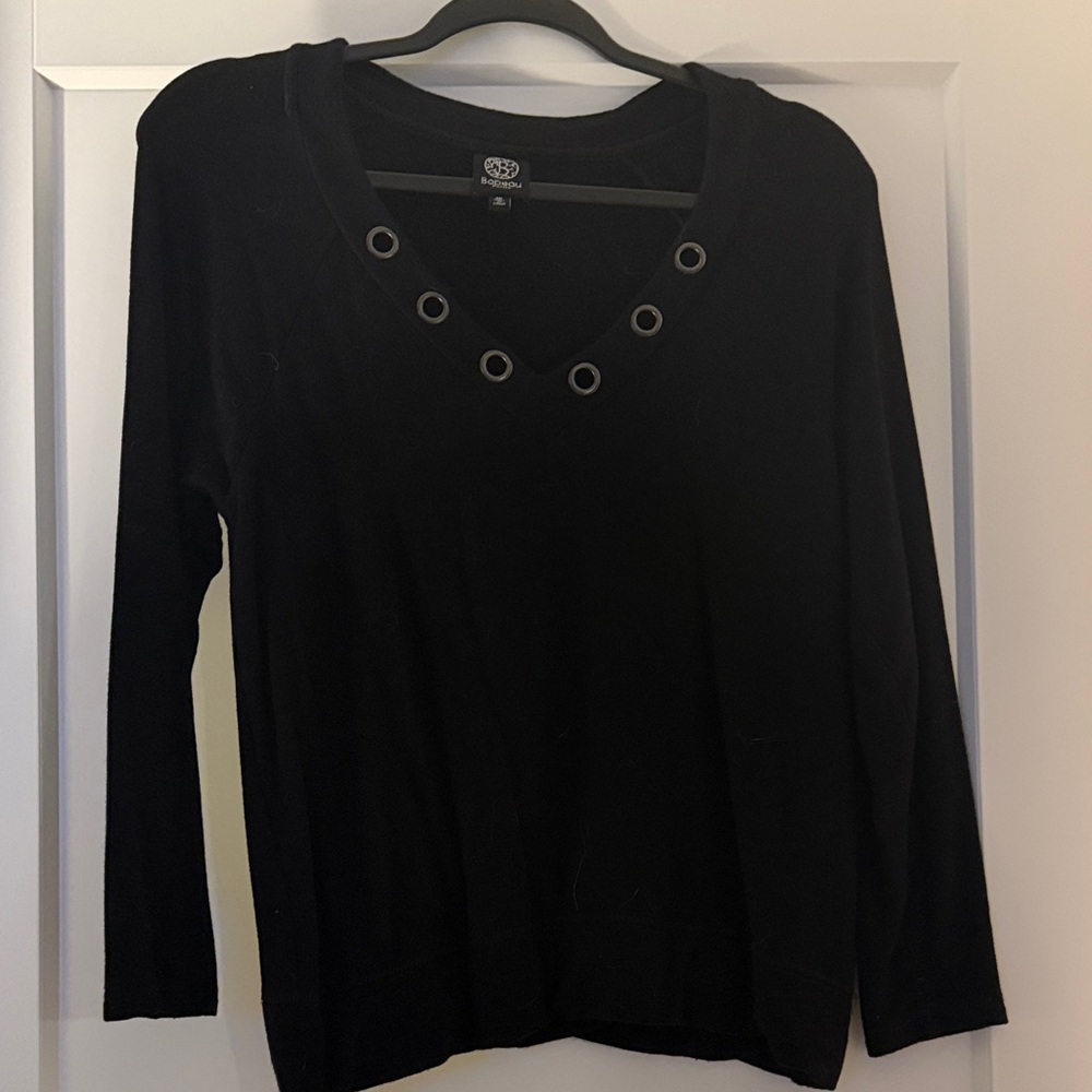 Bobeau Black Long Sleeve Eyelet V-Neck Top